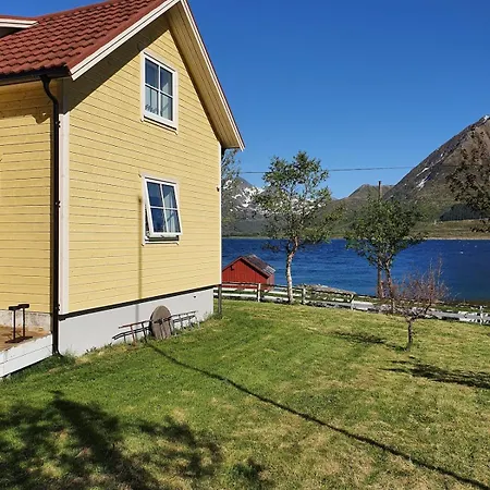 Lofoten - Live Like The Locals *